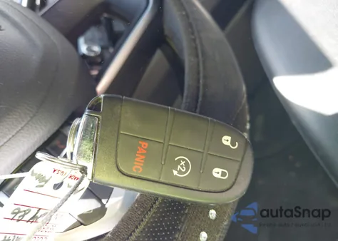 2025 Jeep Compass Limited 4X4 z USA, uszkodzony, nr VIN 3C4NJDCN5ST552388